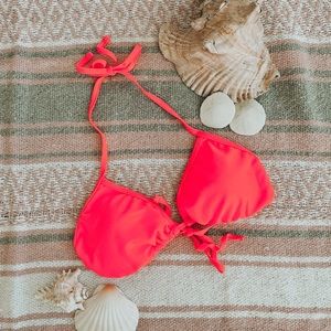 Boohoo Bikini Top👙💗